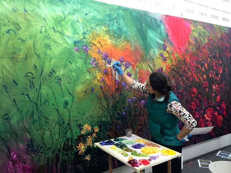 Erin Hanson painting Field of Blooms (2016)