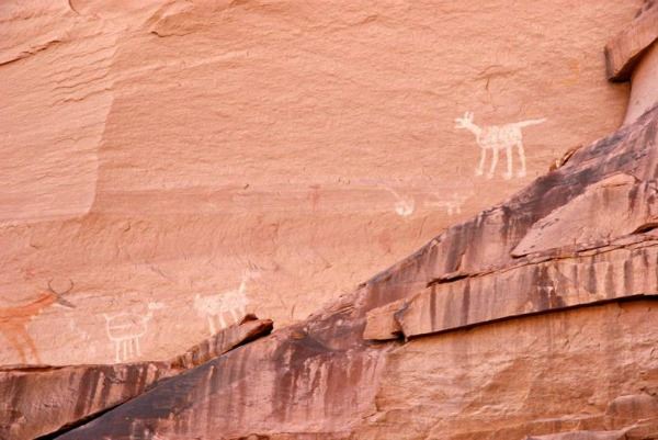 Antelope House Ruin Canyon Wall Art in Canyon de Chelly