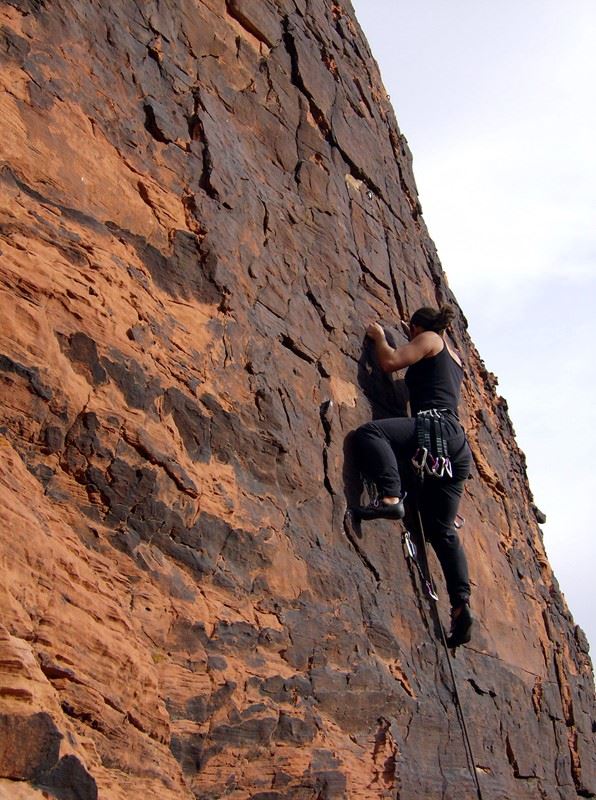 Erin Hanson rock climbing